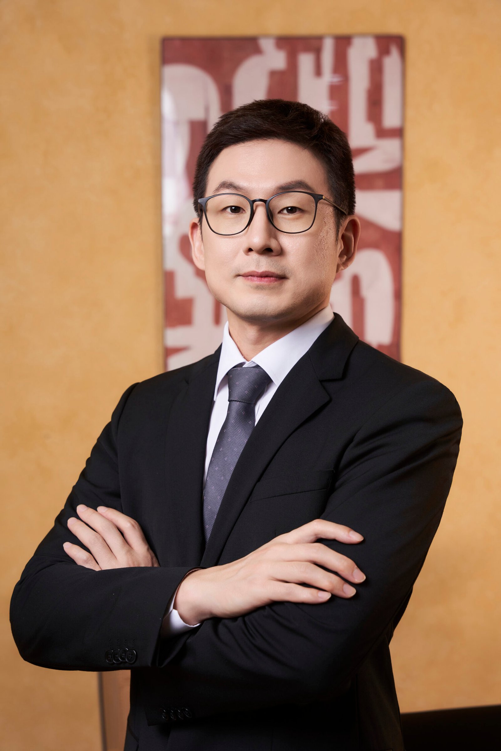 Profile Biểu Tượng — 01 — ảnh 4 — Lãnh đạo, quyền lực, tầm nhìn — Gạo Nâu Profile