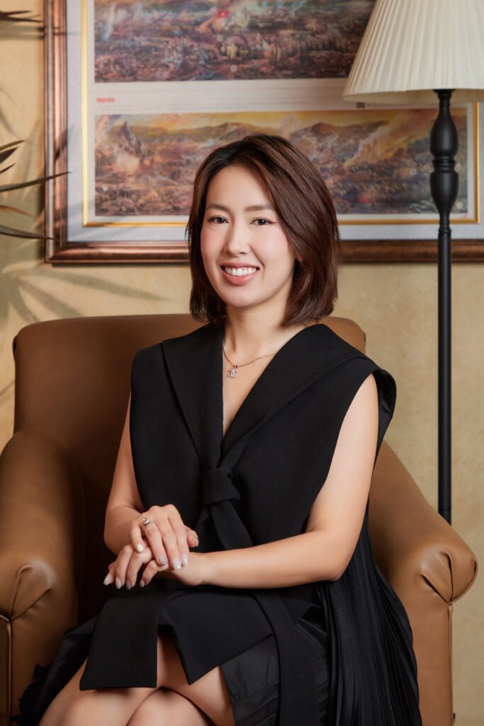 Profile Biểu Tượng — 03 — ảnh 9 — Đẳng cấp, tầm nhìn, quyết đoán — Gạo Nâu Profile