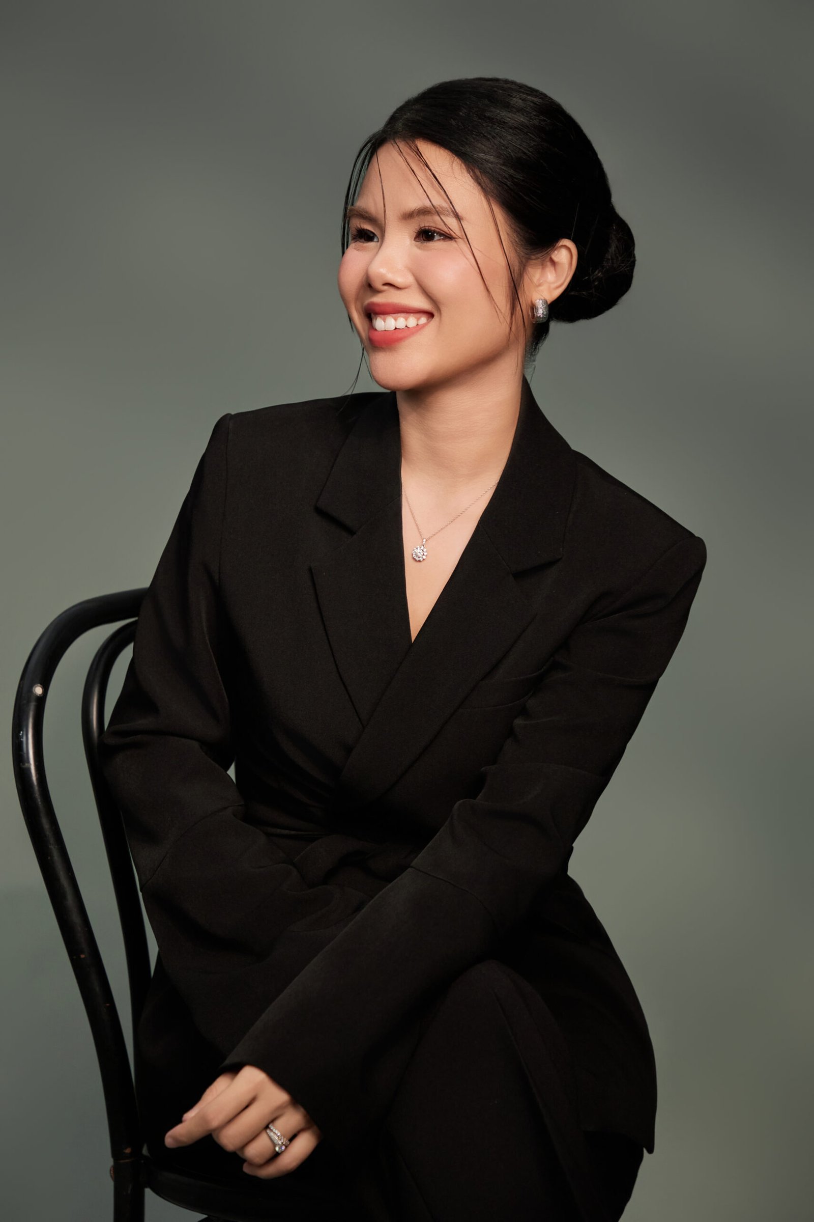 Profile Cao Cấp — 08 — ảnh 8 — Gạo Nâu Profile