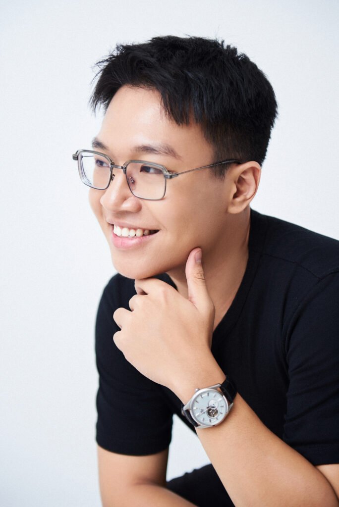 Profile Cơ Bản — 02 — ảnh 11 — Thanh lịch, tự tin, chuyên nghiệp — Gạo Nâu Profile