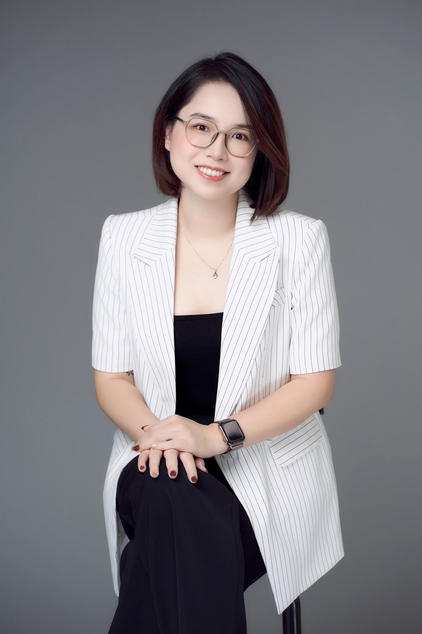 Ms Quyên — BluSaigon — ảnh 6 — Gạo Nâu Profile