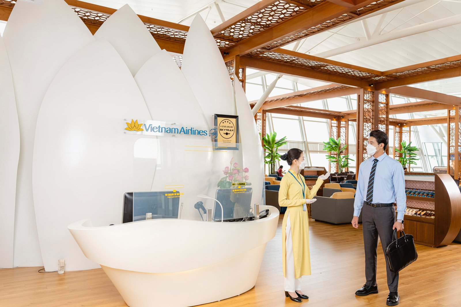 Vietnam Airlines — Case Study — ảnh 11 — Gạo Nâu Profile