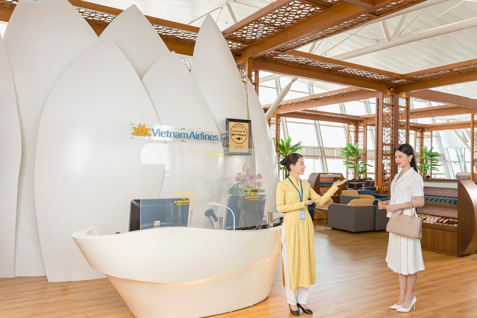 Vietnam Airlines — Case Study — ảnh 12 — Chuẩn mực, thanh lịch, hàng không — Gạo Nâu Profile