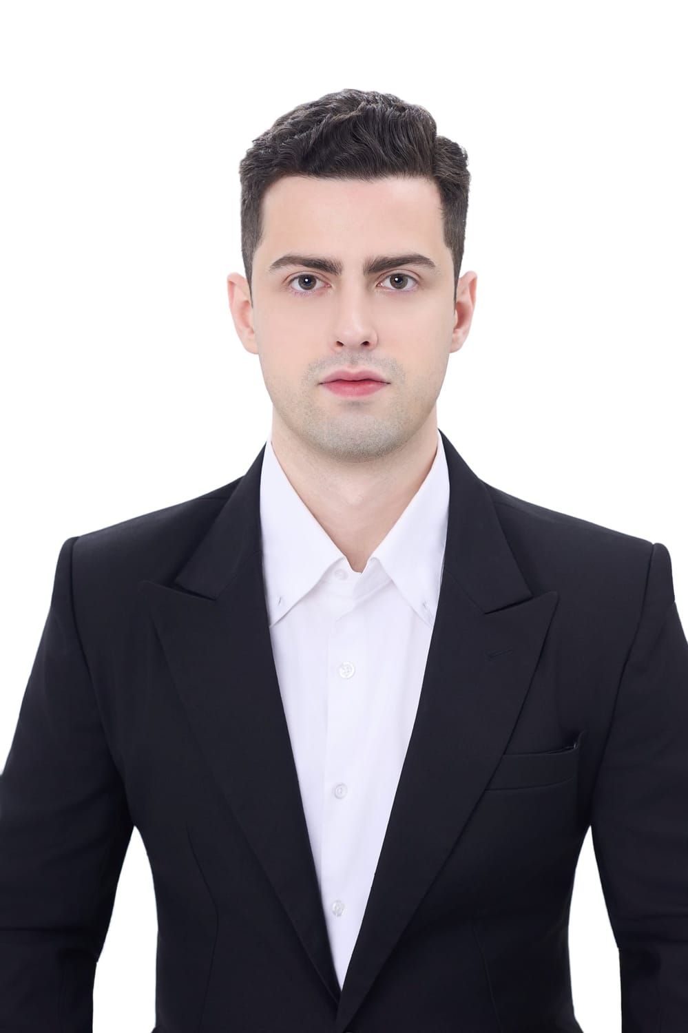 Ảnh thẻ work permit người nước ngoài chuẩn ICAO tại Gạo Nâu Profile